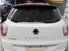 Recambio de porton trasero para ssangyong tivoli crystal referencia OEM IAM   