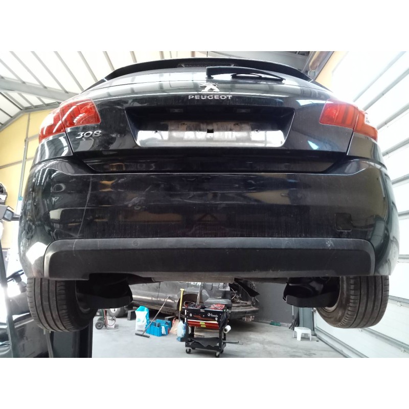 Recambio de paragolpes trasero para peugeot 308 active referencia OEM IAM   