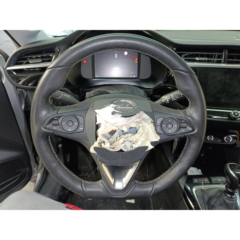 Recambio de volante para opel corsa f cosmos referencia OEM IAM   