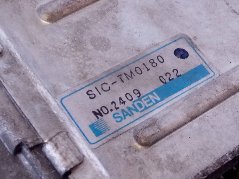 Recambio de intercooler para subaru legacy kombi/outback b14 outback executive referencia OEM IAM SICTM0180 2409022 P2-B10-11