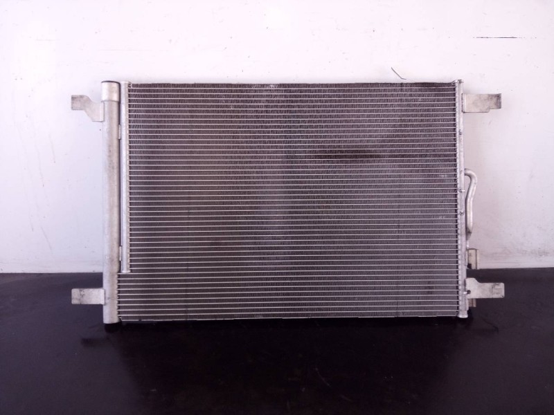 Recambio de condensador / radiador aire acondicionado para volkswagen touran (5t1) advance bmt referencia OEM IAM 5Q0816411AR  P