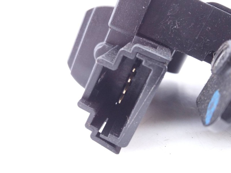 Recambio de cerradura maletero / porton para nissan qashqai (j10) acenta referencia OEM IAM 90502EY10A  E2-A4-60-1