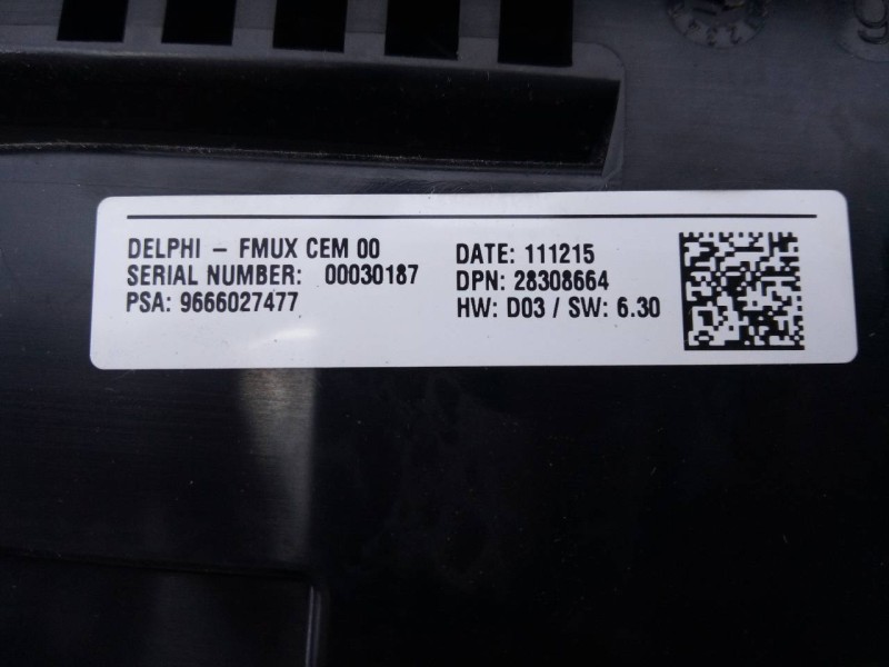 Recambio de sistema audio / radio cd para citroen c4 lim. seduction referencia OEM IAM 9666027477 9676838180 