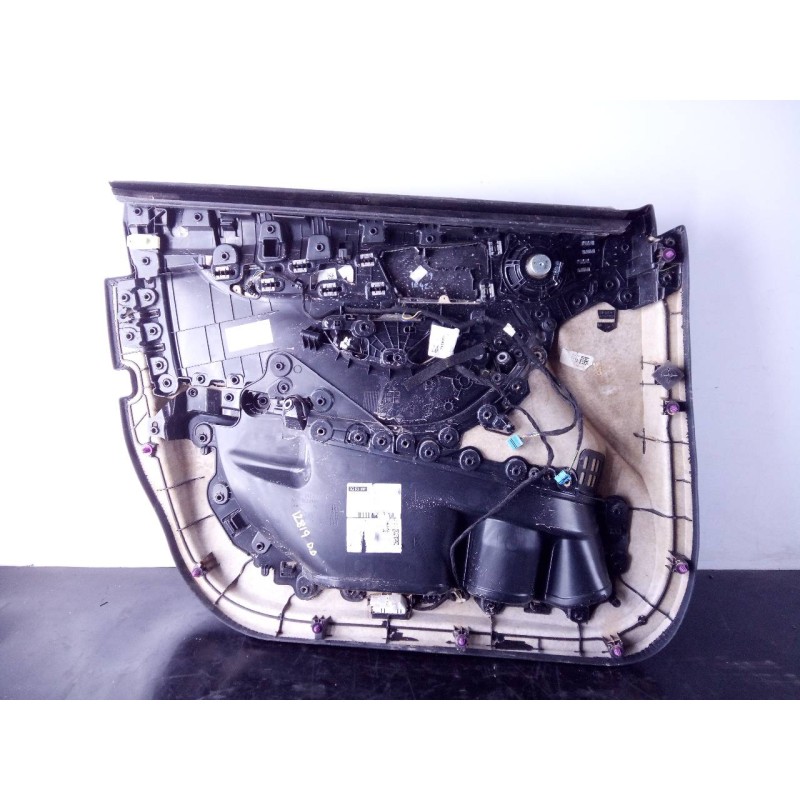 Recambio de guarnecido puerta delantera derecha para mercedes clase glc (w253) 220d 4matic referencia OEM IAM A2055408342  