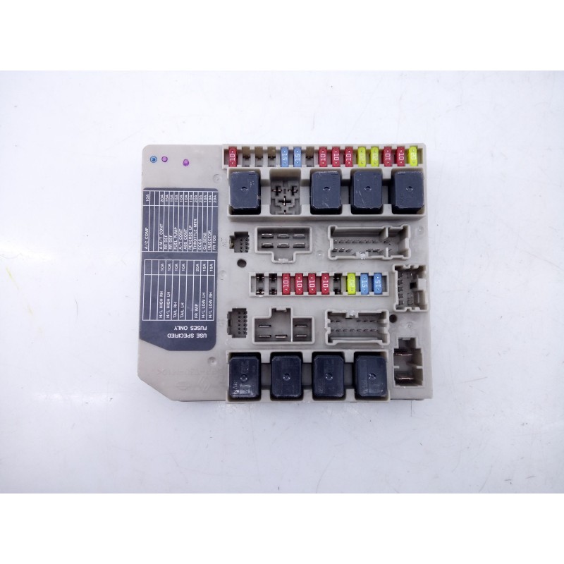 Recambio de caja reles / fusibles para nissan micra (k12e) acenta referencia OEM IAM   
