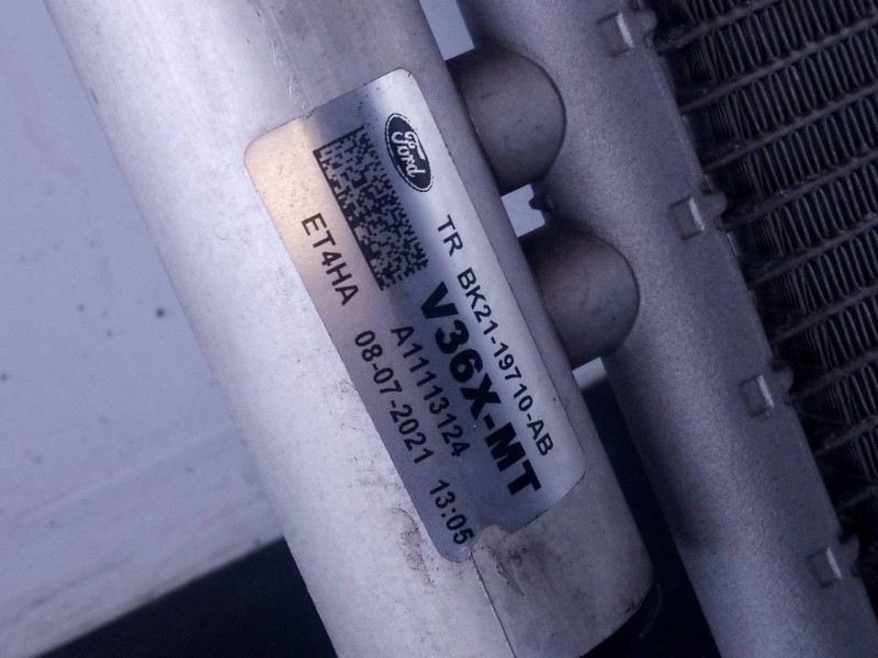 Recambio de condensador / radiador aire acondicionado para ford transit custom kasten v363 referencia OEM IAM BK2119710AB  P2-B5