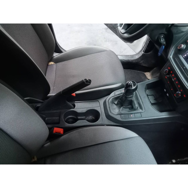 Recambio de consola central para seat ibiza (kj1) style referencia OEM IAM   