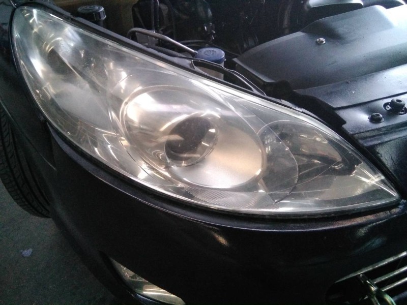 Recambio de faro derecho para peugeot 407 referencia OEM IAM   