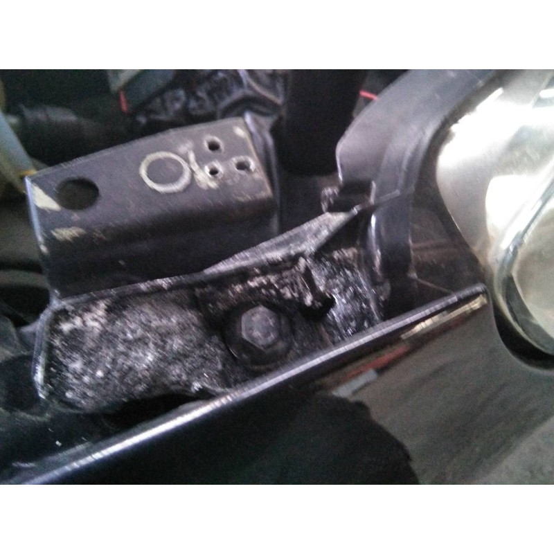 Recambio de faro derecho para peugeot 407 referencia OEM IAM   