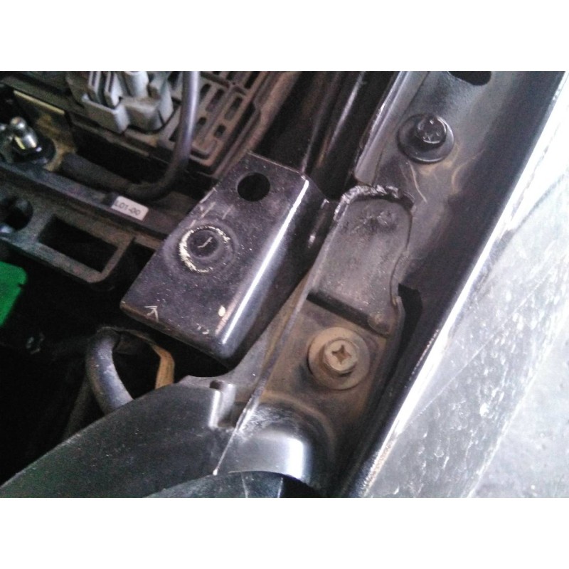 Recambio de faro izquierdo para peugeot 407 referencia OEM IAM   