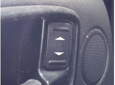 MANDO ELEVALUNAS TRASERO IZQUIERDO 