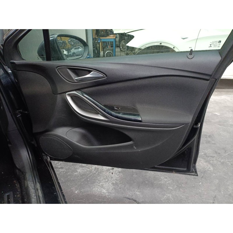 Recambio de guarnecido puerta delantera derecha para opel astra k lim. 5türig dynamic referencia OEM IAM   