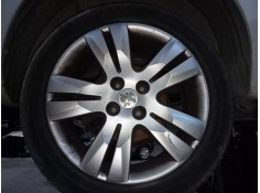 Recambio de llanta para peugeot 5008 allure referencia OEM IAM 215/50/17  