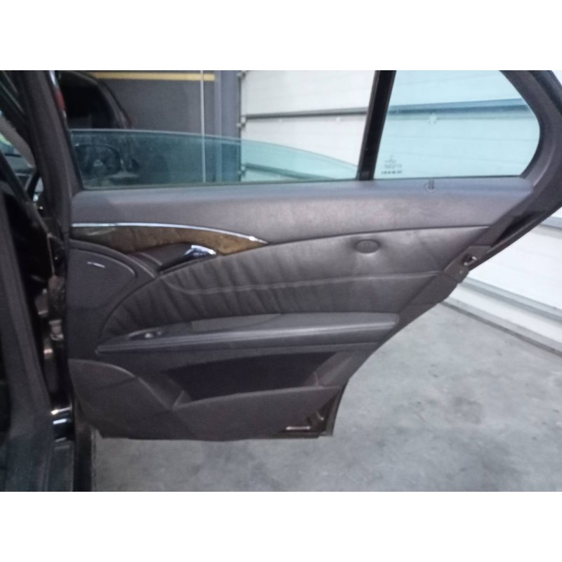 Recambio de guarnecido puerta trasera derecha para mercedes clase e (w211) berlina e320 cdi referencia OEM IAM   