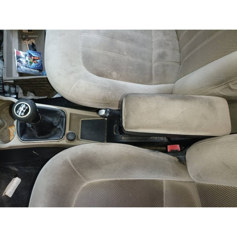 Recambio de consola central para fiat linea (110) 1.3 16v jtd cat referencia OEM IAM   