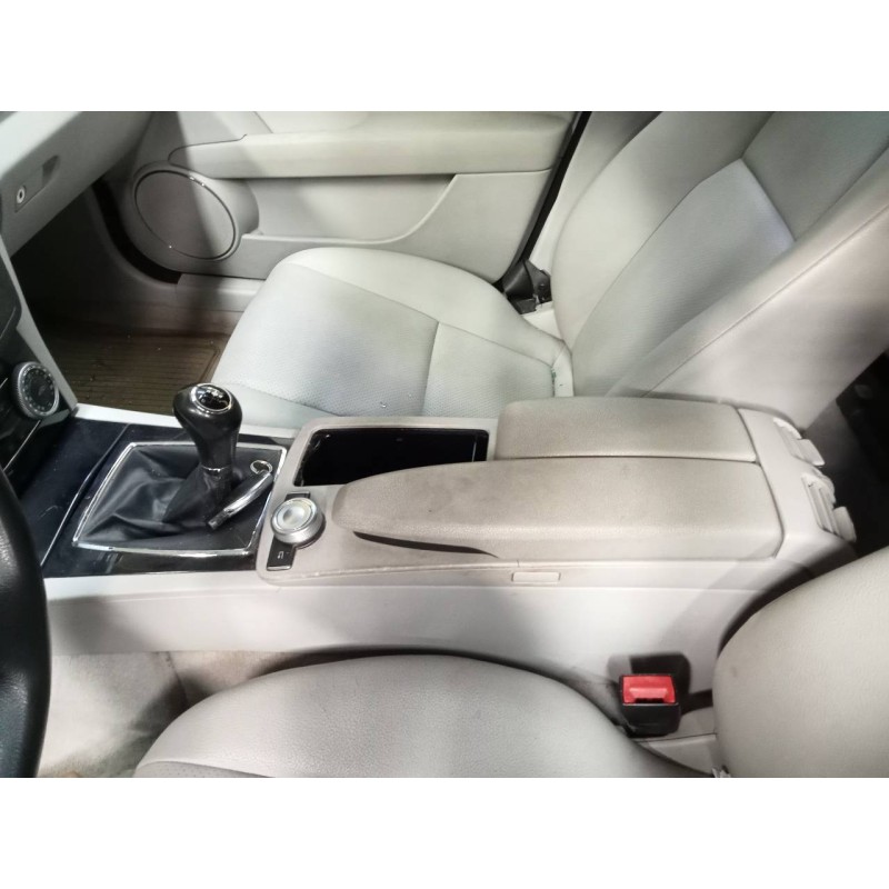 Recambio de consola central para mercedes clase c (w204) lim. c 200 cdi referencia OEM IAM   