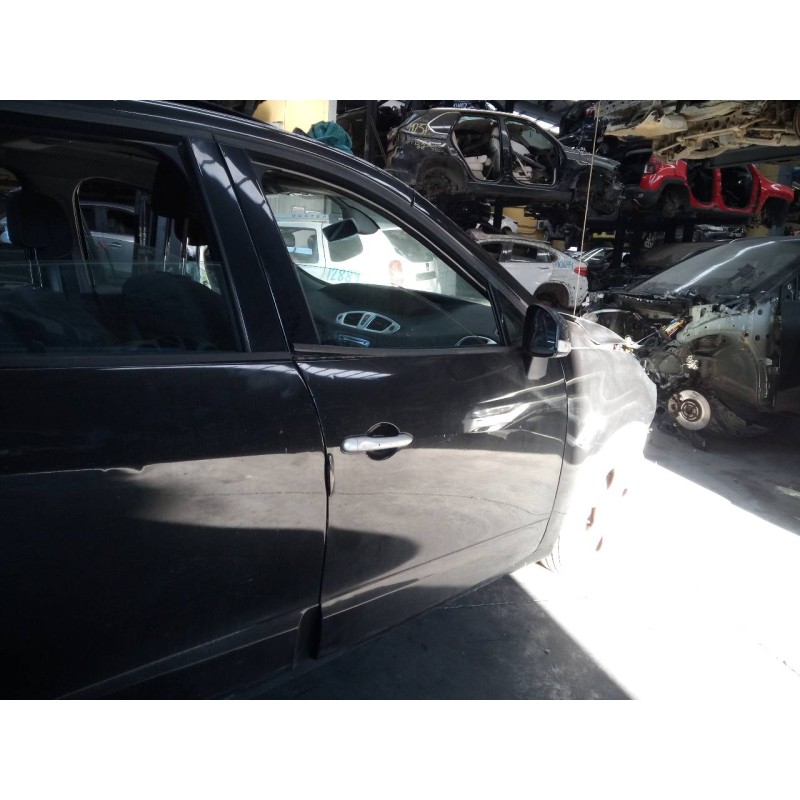 Recambio de puerta delantera derecha para renault scenic iii 1.9 dci diesel fap referencia OEM IAM   