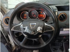 Recambio de volante para dacia duster ambience 4x2 referencia OEM IAM   