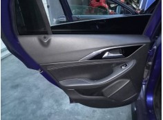 Recambio de guarnecido puerta trasera izquierda para infiniti q30 q30 referencia OEM IAM   