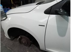 Recambio de aleta delantera izquierda para renault megane iii berlina 5 p limited referencia OEM IAM    2