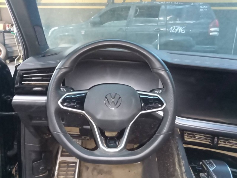 Recambio de volante para volkswagen touareg r-line 4 motion referencia OEM IAM   