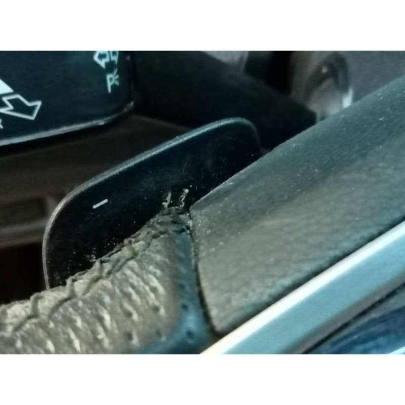 Recambio de volante para volkswagen touareg r-line 4 motion referencia OEM IAM   