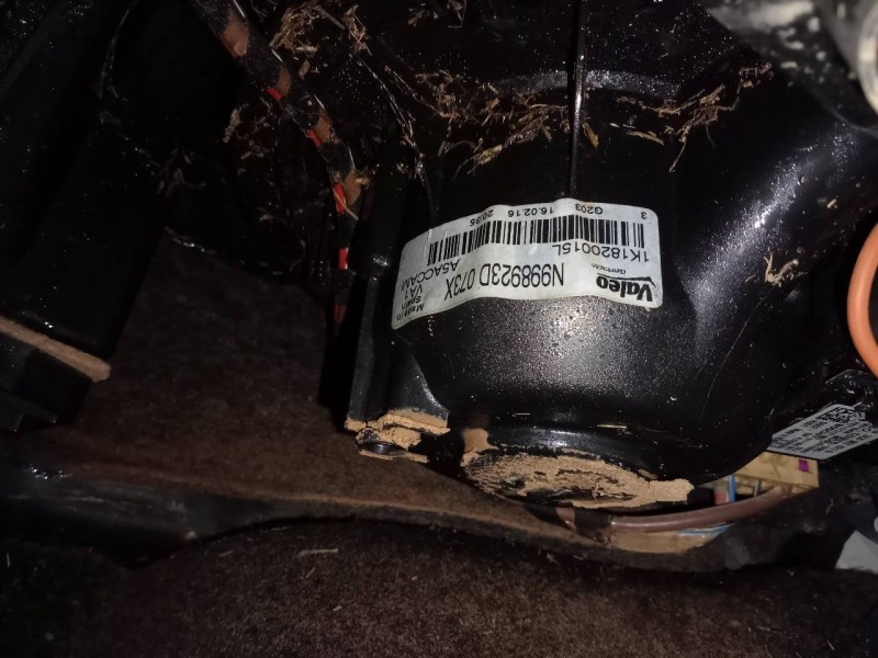 Recambio de ventilador calefaccion para volkswagen scirocco (138) r-line referencia OEM IAM 1K1820015L  