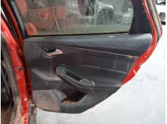 GUARNECIDO PUERTA TRASERA DERECHA 