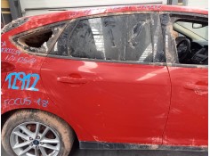 PUERTA TRASERA DERECHA 