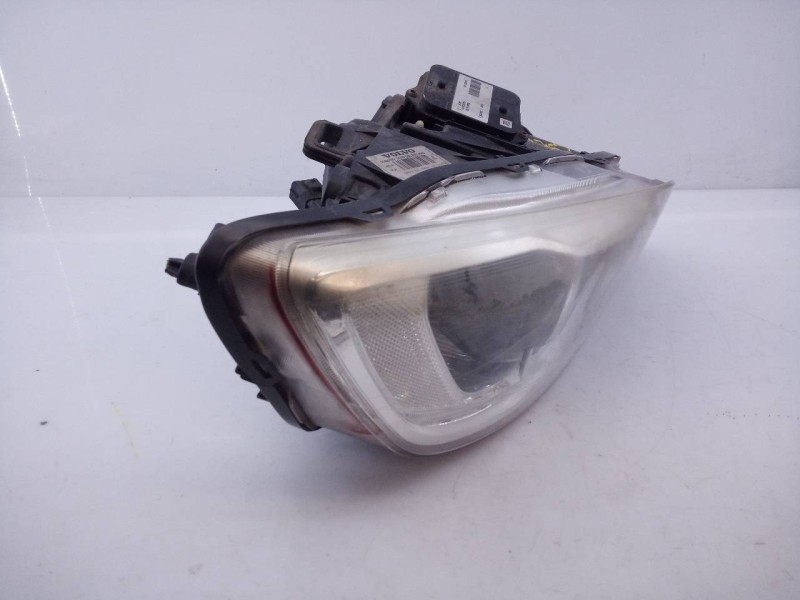 Recambio de faro derecho para volvo v60 kombi kinetic referencia OEM IAM 31420109  E1-A5-46-2