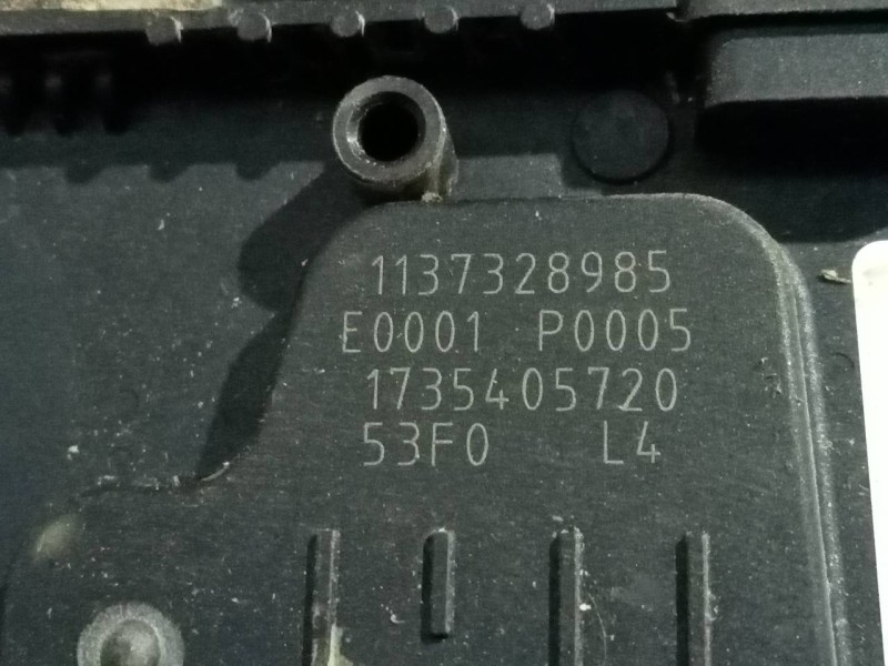 Recambio de motor limpia delantero para peugeot 3008 gt line referencia OEM IAM 1397225003  