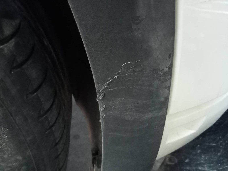 Recambio de aletin delantero derecho para peugeot 3008 gt line referencia OEM IAM   