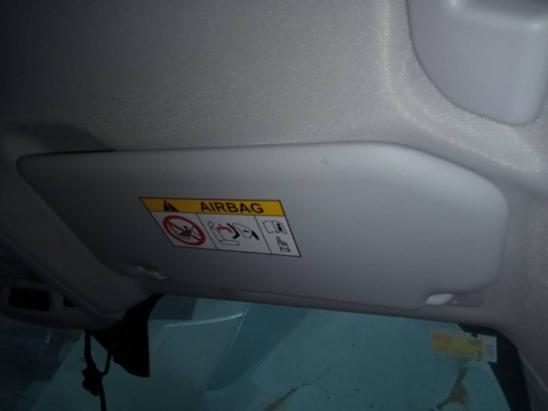 Recambio de parasol derecho para peugeot 3008 gt line referencia OEM IAM   