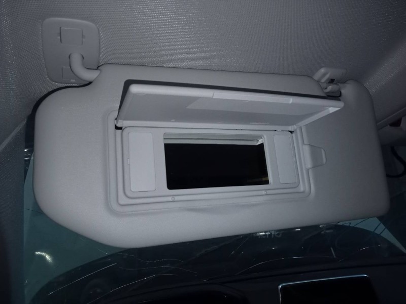 Recambio de parasol izquierdo para peugeot 3008 gt line referencia OEM IAM   