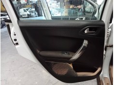 GUARNECIDO PUERTA TRASERA IZQUIERDA 