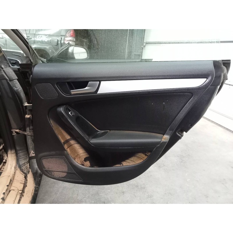 Recambio de guarnecido puerta trasera derecha para audi a5 sportback (8t) sportback referencia OEM IAM   