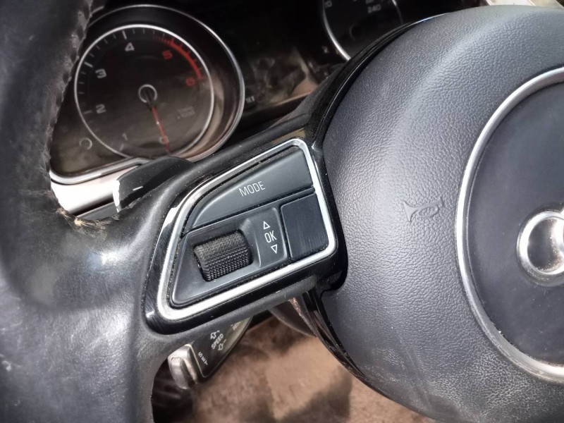 Recambio de volante para audi a5 sportback (8t) sportback referencia OEM IAM   