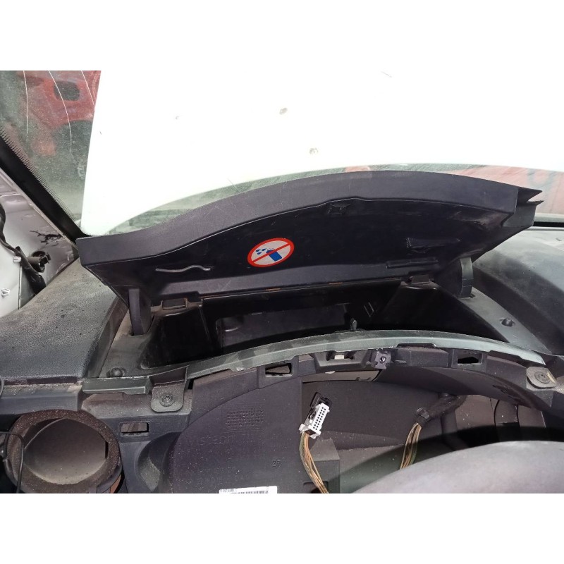Recambio de guantera para citroen berlingo cuadro confort referencia OEM IAM   