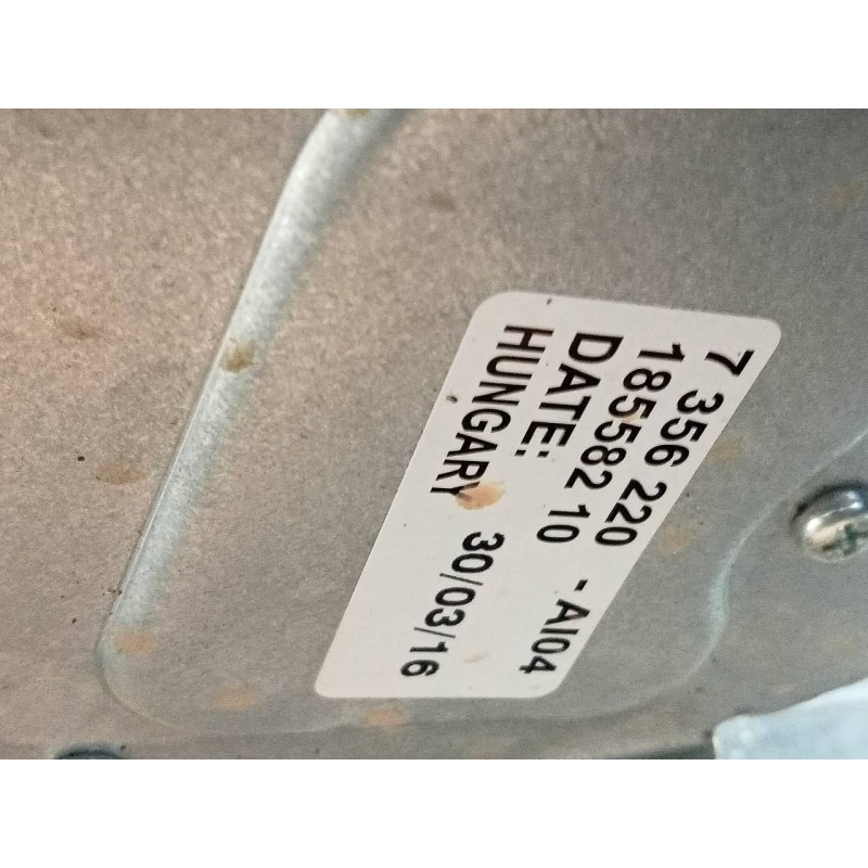 Recambio de motor limpia trasero para bmw serie x1 (f48) sdrive20d referencia OEM IAM 18558210 7356220AI04 