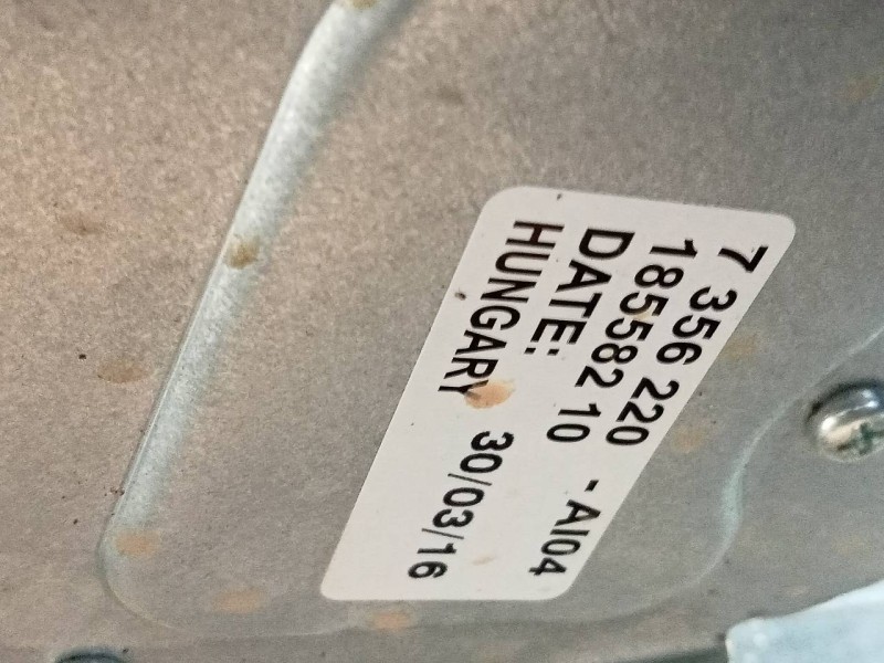 Recambio de motor limpia trasero para bmw serie x1 (f48) sdrive20d referencia OEM IAM 18558210 7356220AI04 