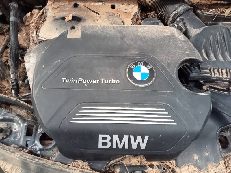 Recambio de tapa motor para bmw serie x1 (f48) sdrive20d referencia OEM IAM   