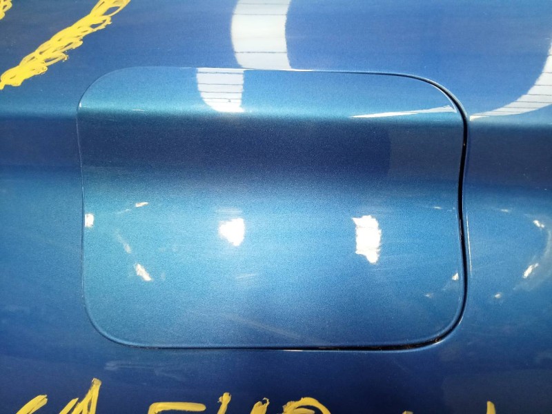 Recambio de tapa exterior combustible para bmw serie x1 (f48) sdrive20d referencia OEM IAM   