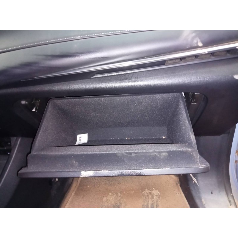 Recambio de guantera para fengon marvel r ep21 referencia OEM IAM   