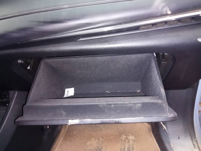 Recambio de guantera para fengon marvel r ep21 referencia OEM IAM   