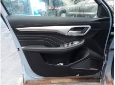 GUARNECIDO PUERTA DELANTERA IZQUIERDA 