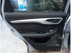 GUARNECIDO PUERTA TRASERA IZQUIERDA 