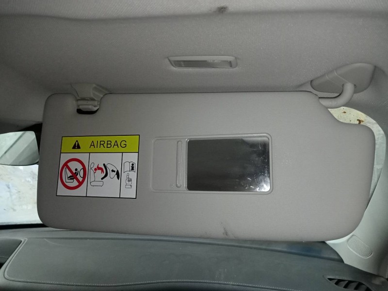 Recambio de parasol derecho para fengon marvel r ep21 referencia OEM IAM   