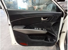 Recambio de guarnecido puerta delantera izquierda para ssangyong tivoli crystal referencia OEM IAM   