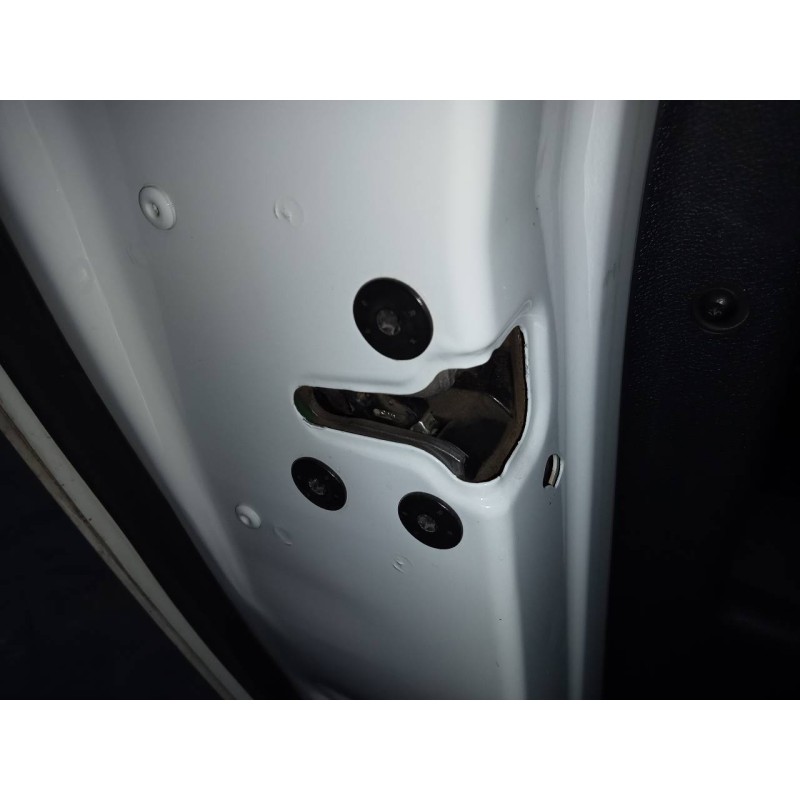 Recambio de cerradura puerta trasera izquierda para renault megane iii berlina 5 p limited referencia OEM IAM   