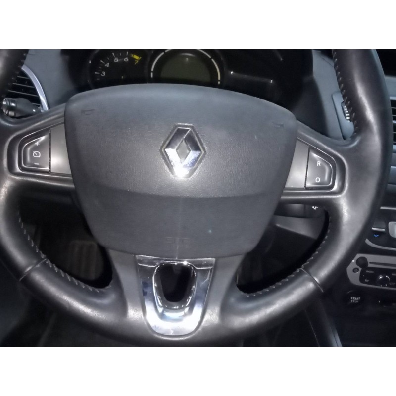 Recambio de kit airbag para renault megane iii berlina 5 p limited referencia OEM IAM 985105478R  